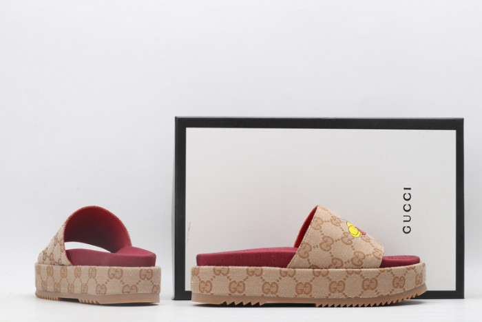 GUI SANDAL