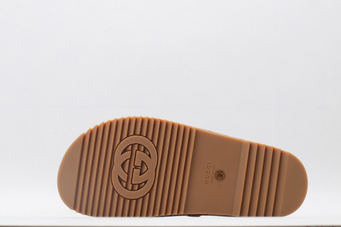 GUI SANDAL