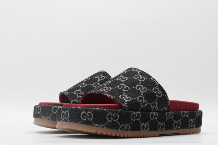GUI SANDAL