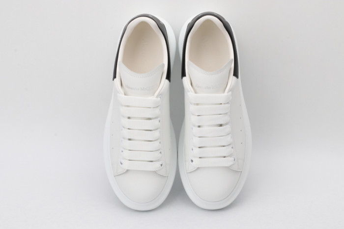 ALEX MCQU SNEAKER