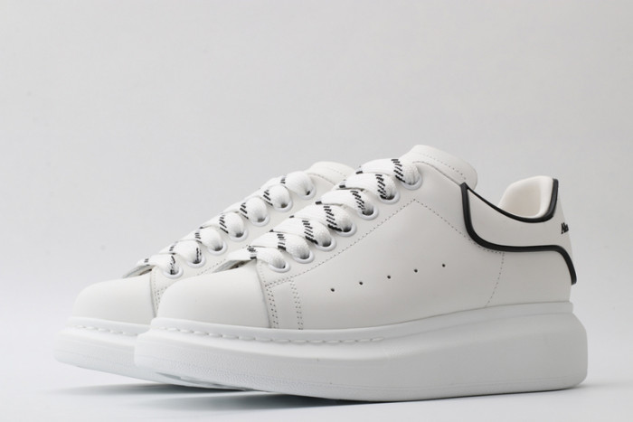 ALEX MCQU SNEAKER