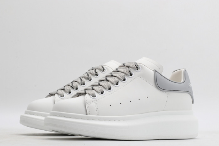 ALEX MCQU SNEAKER