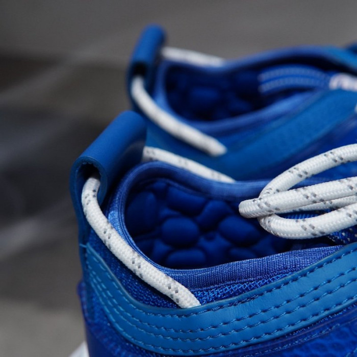 VSE Sneaker