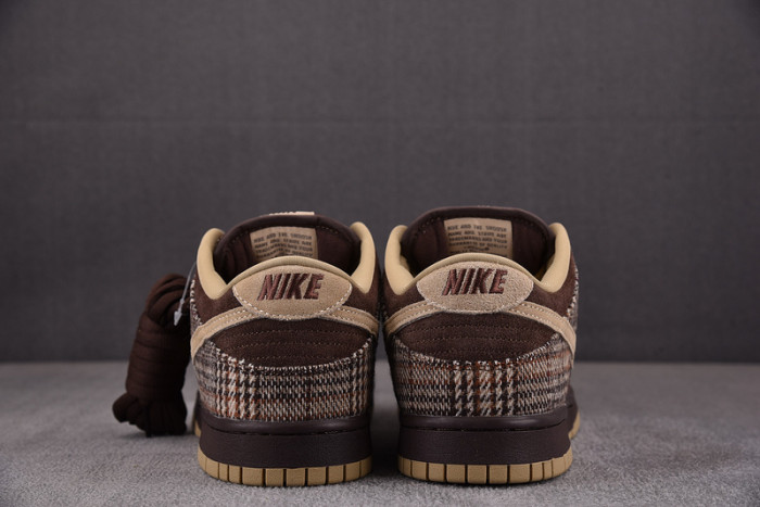 Stussy x SB Dunk Low Pro "Cherry"304292-223