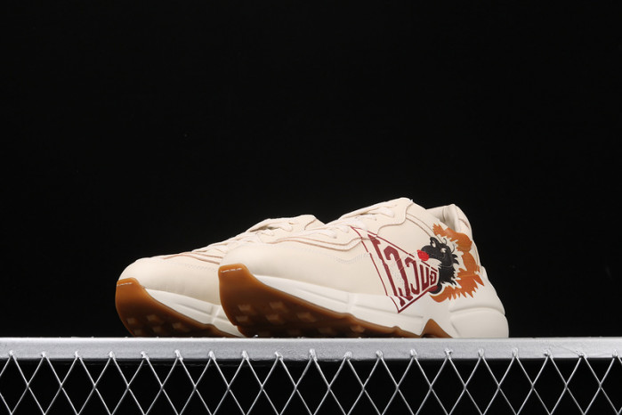 GUI SNEAKER