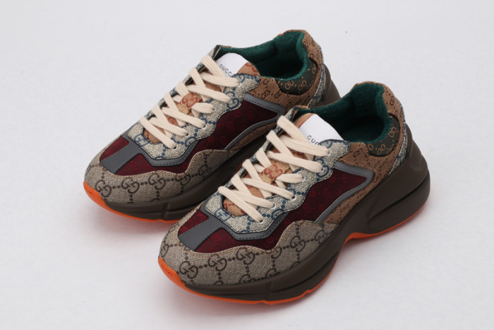 GUI SNEAKER