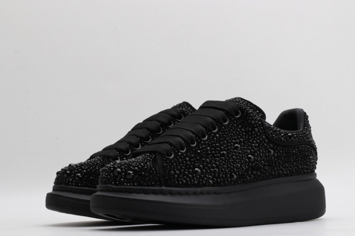 ALEX MCQU SNEAKER