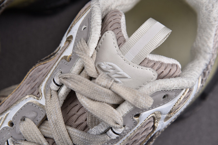 BALEN&GA SNEAKER