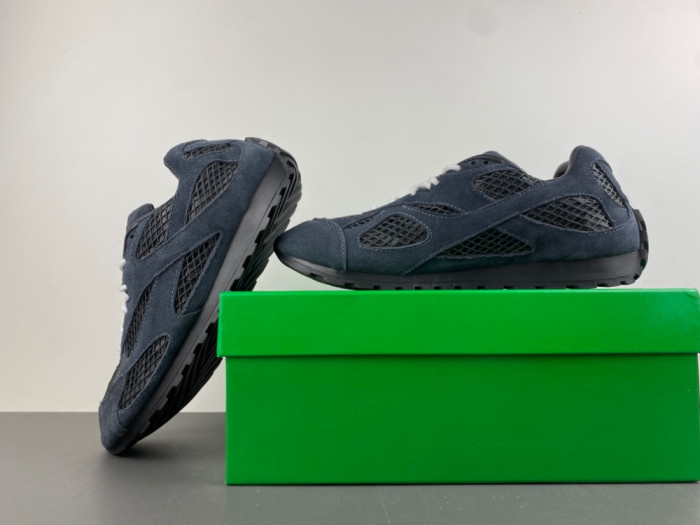 BV sneaker