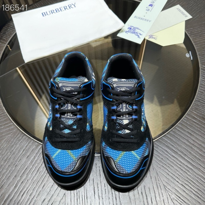 BUB sneaker