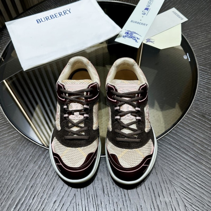 BUB sneaker