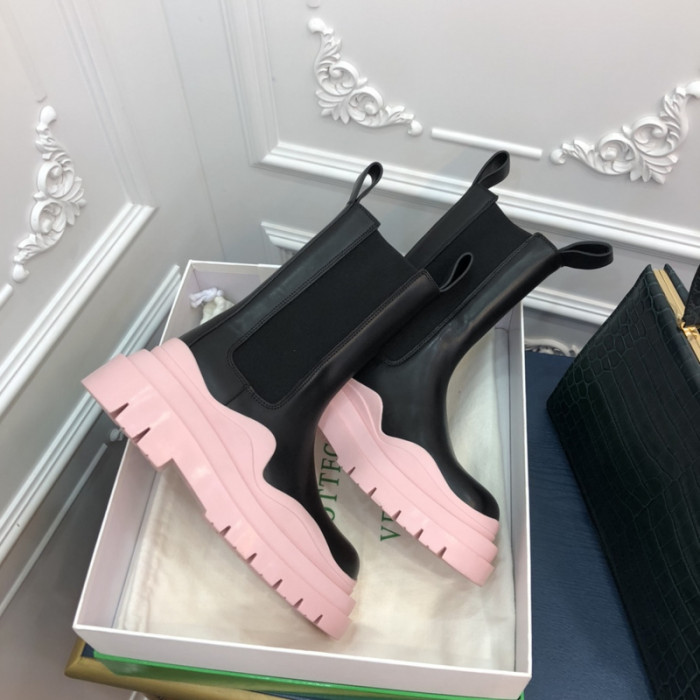 BV boots 022