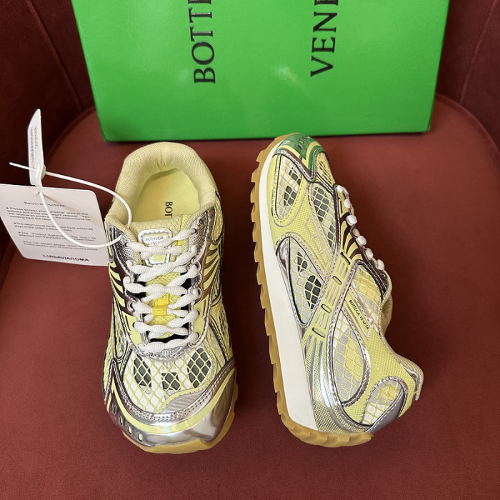 BV sneaker