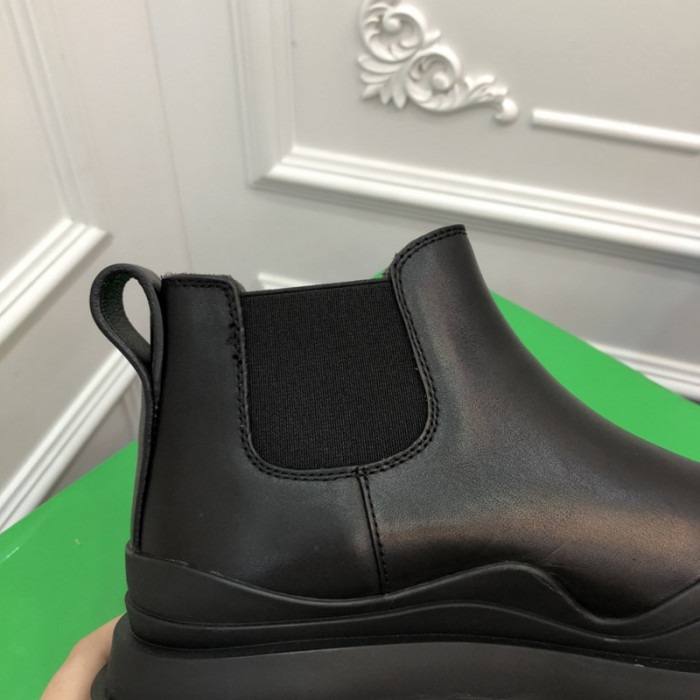 BV boots 007