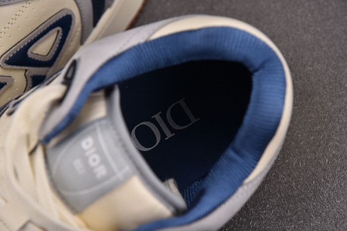 D10R B57 MID SNEAKER