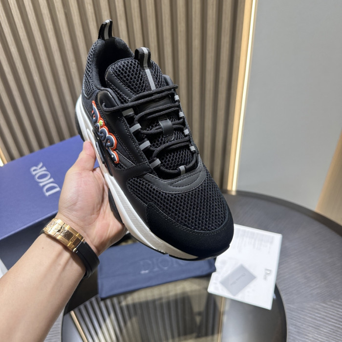 D10R SNEAKER