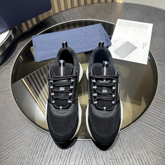 D10R SNEAKER