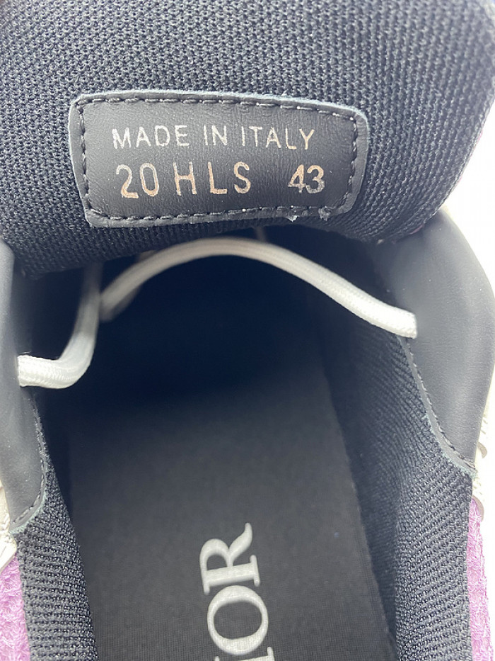 D10R SNEAKER