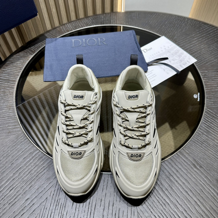 D10R B44 SNEAKER
