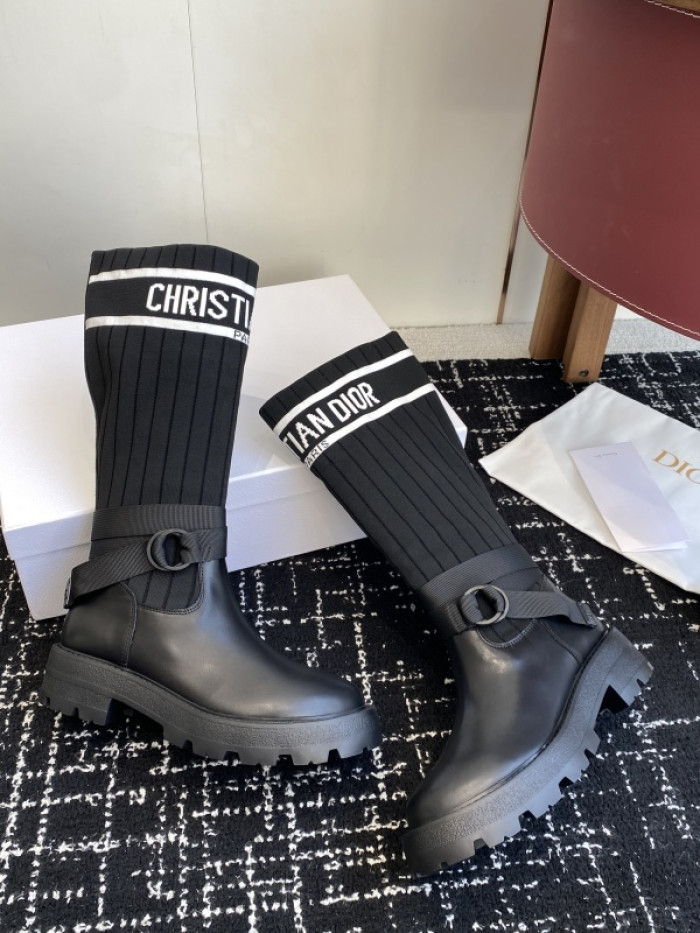 D10R boot