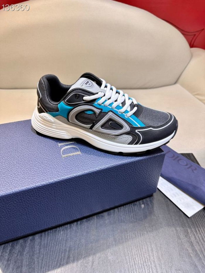 D10R SNEAKER