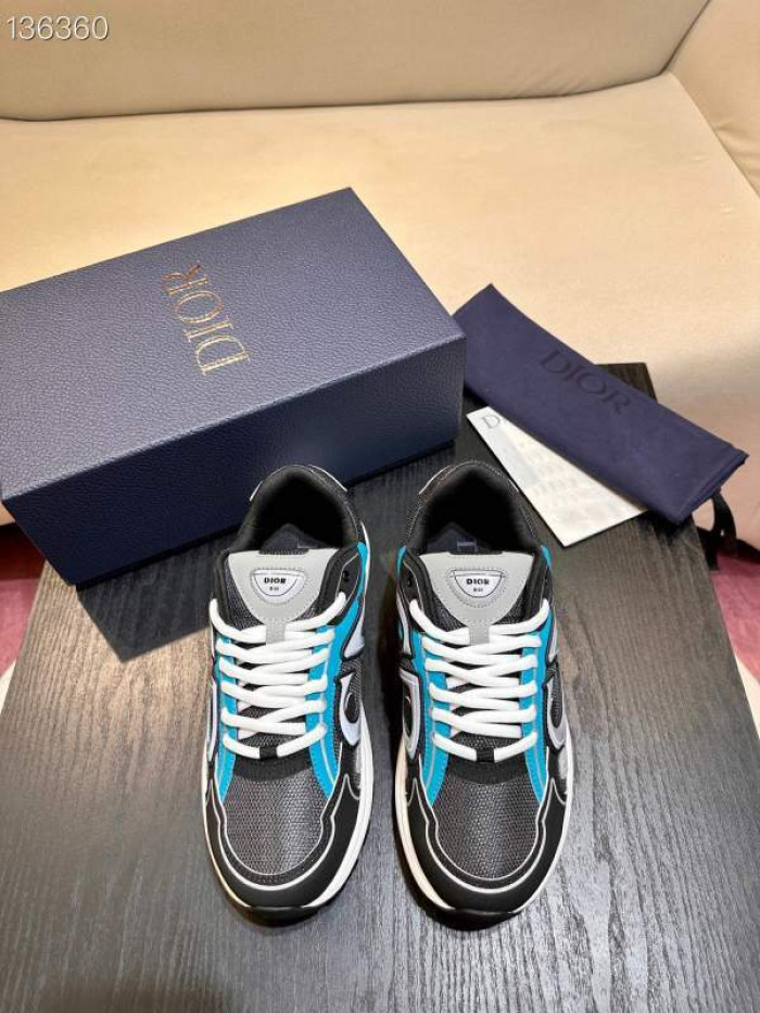 D10R SNEAKER