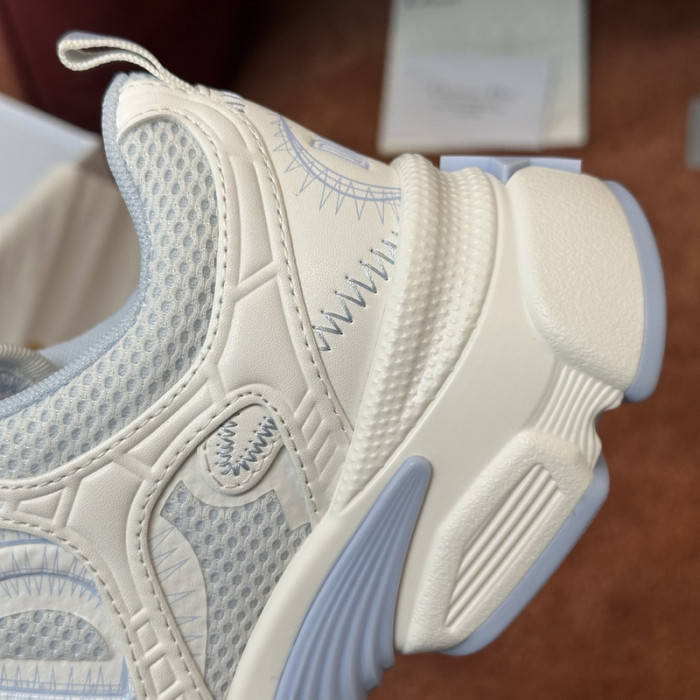 D10R SNEAKER