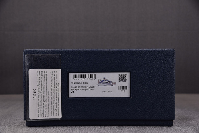 D10R SNEAKER