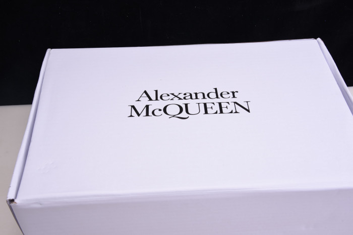 ALEX MCQU SNEAKER
