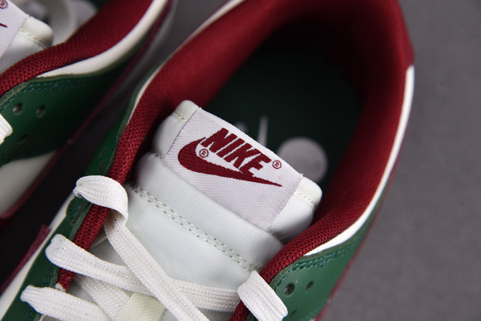 Nike Dunk Low Gorge Green Style FB7160-161