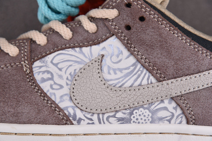 Nike SB Dunk Low Big Money Savings FZ3129-200