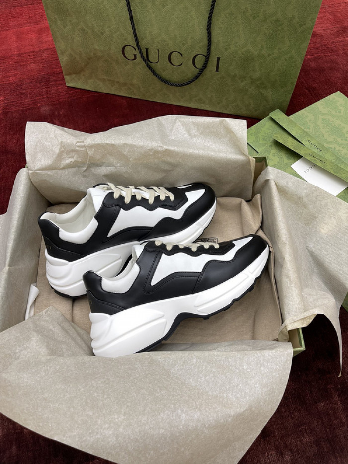 GUI SNEAKER