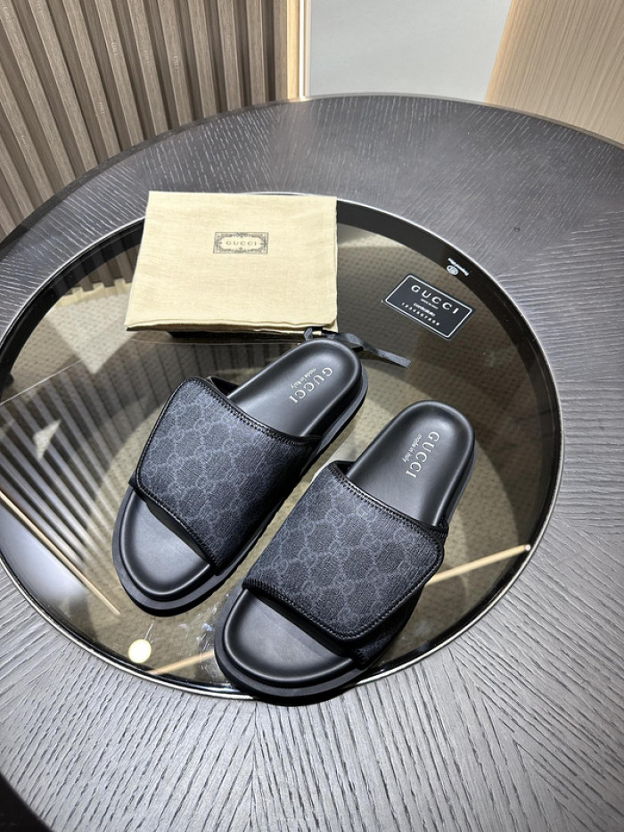 GUI SANDAL