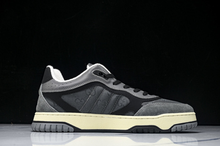 GUI SNEAKER
