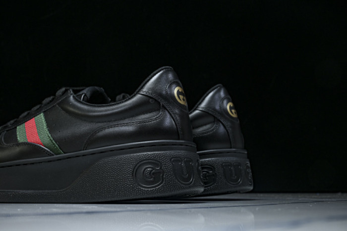 GUI SNEAKER