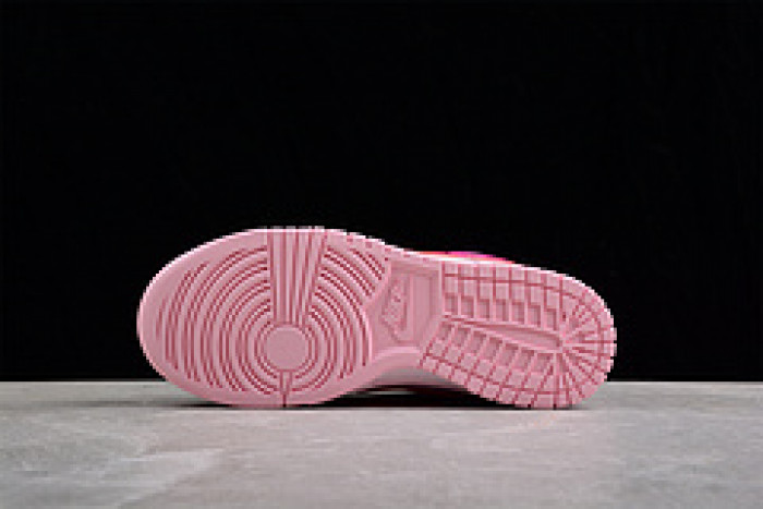 Nike Dunk Low Triple Pink  DH9756-600