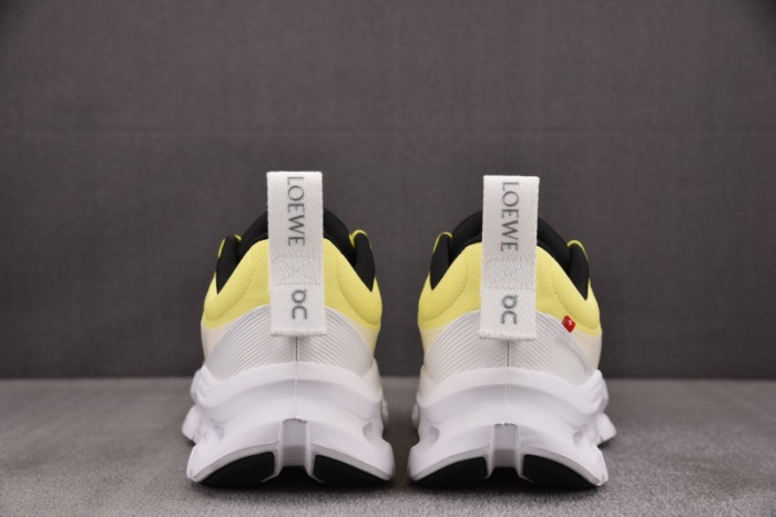 l01w1 SNEAKER