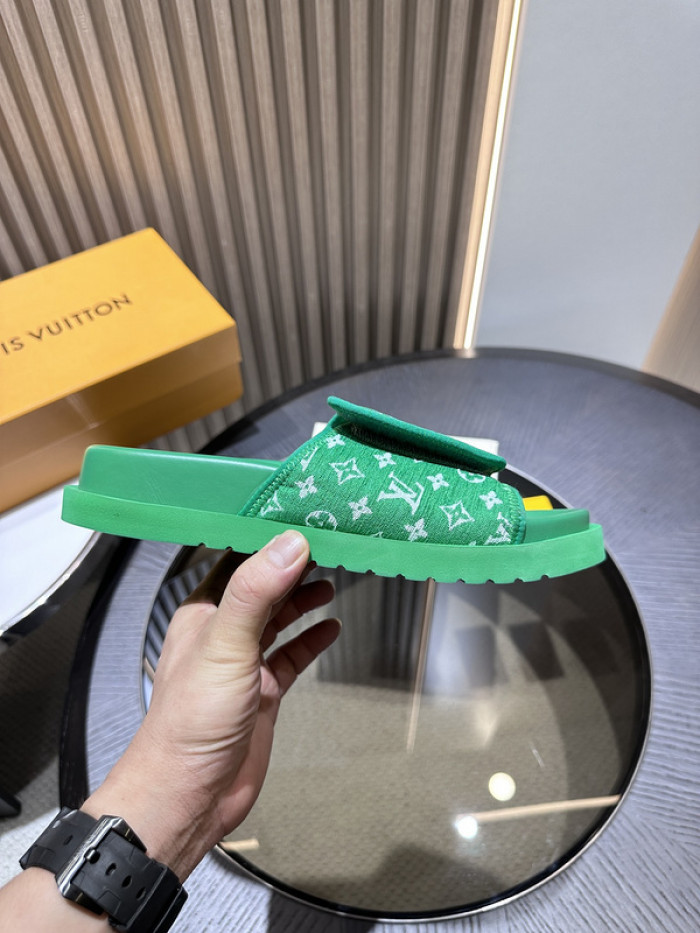 L0VT SANDAL