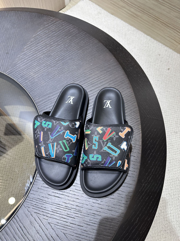 L0VT SANDAL