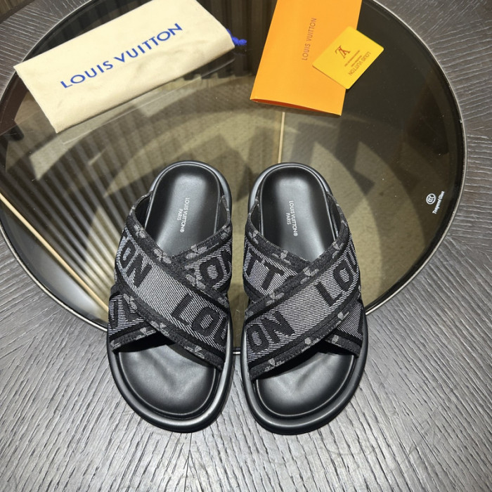 L0VT SANDAL