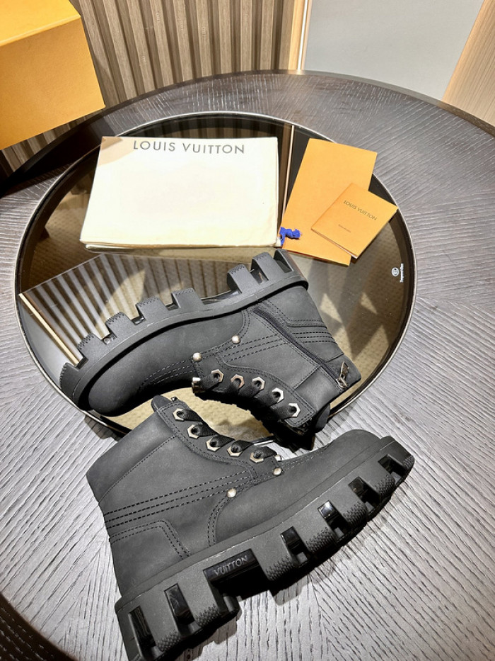 L0VT boot