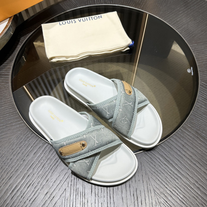 L0VT SANDAL