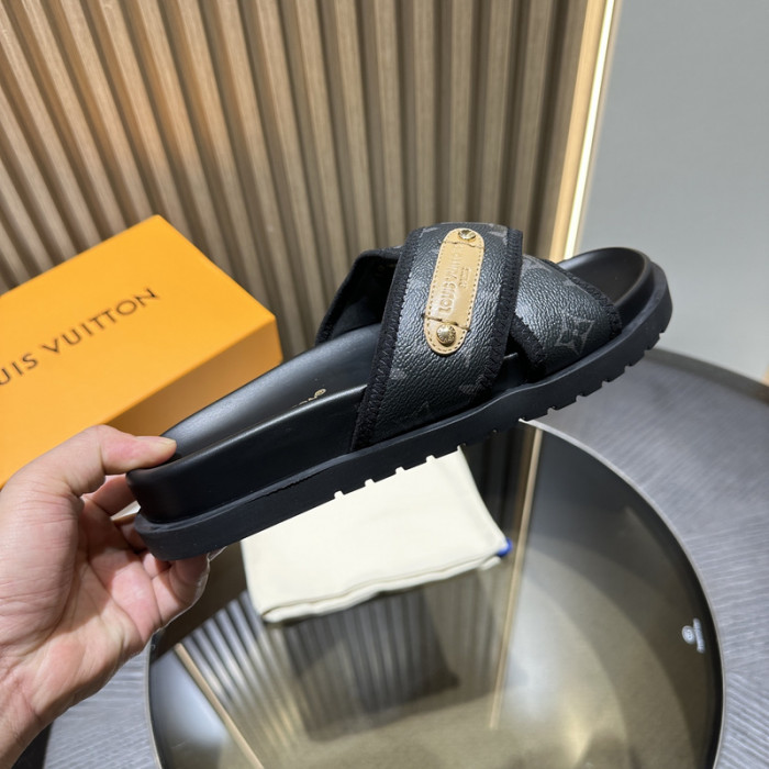 L0VT SANDAL