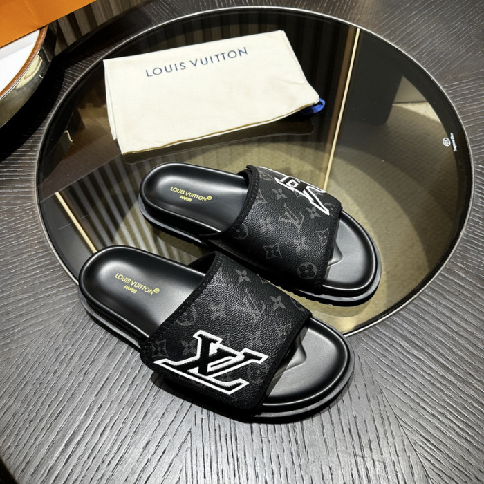 L0VT SANDAL