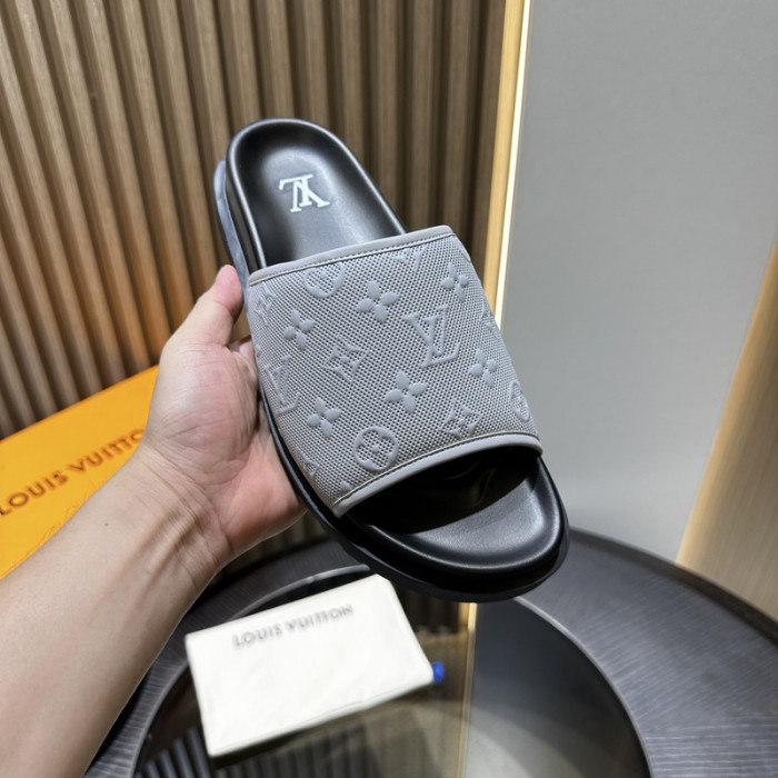 L0VT SANDAL