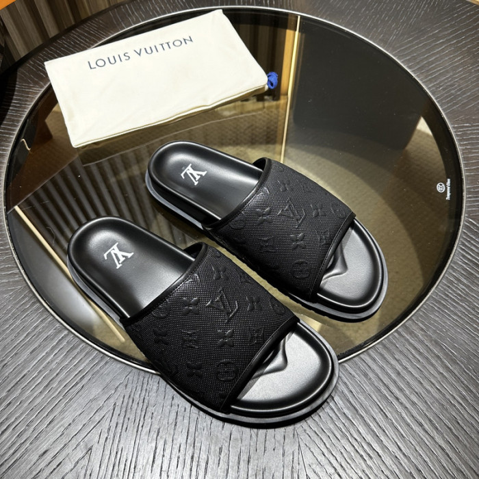 L0VT SANDAL