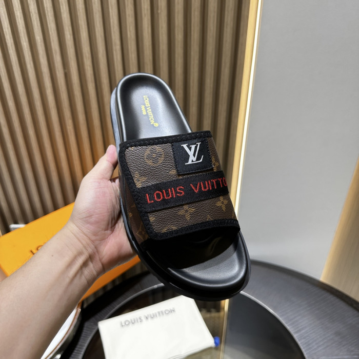 L0VT SANDAL