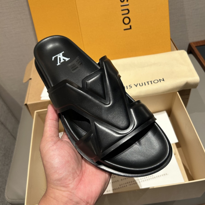 L0VT SANDAL