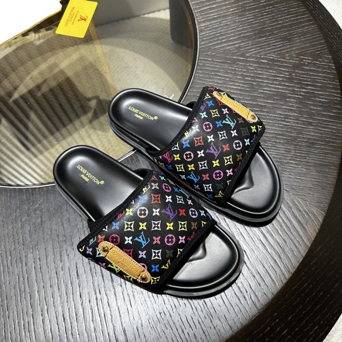 L0VT SANDAL