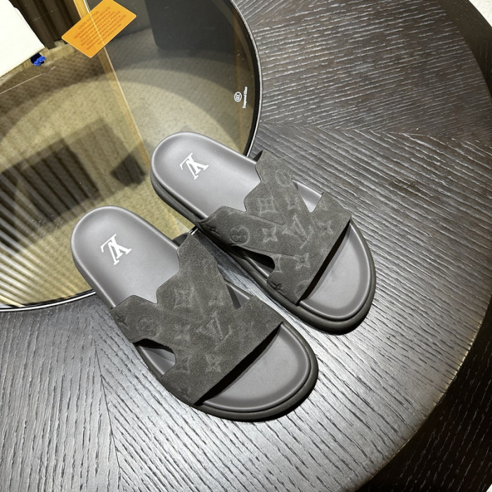 L0VT SANDAL
